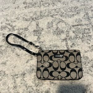 Coach signature wristlet black